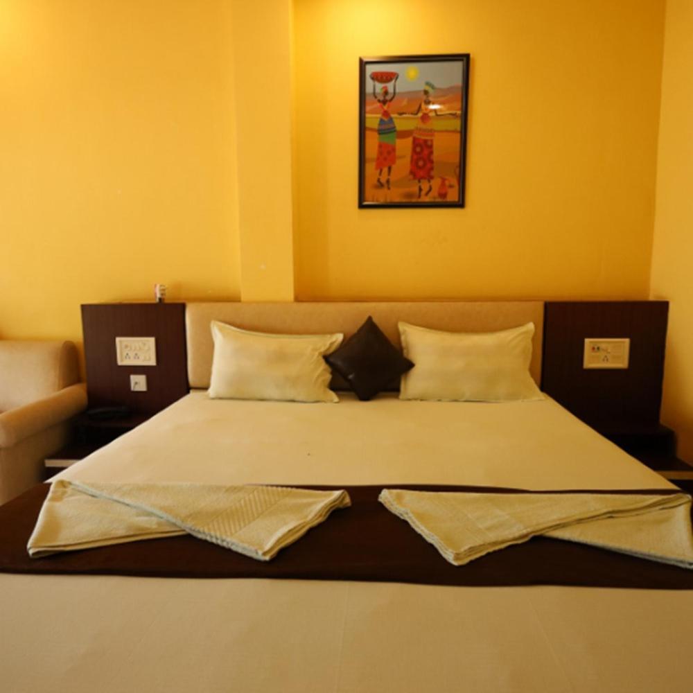 Golden View Resort And Restaurant Tajpur Екстер'єр фото