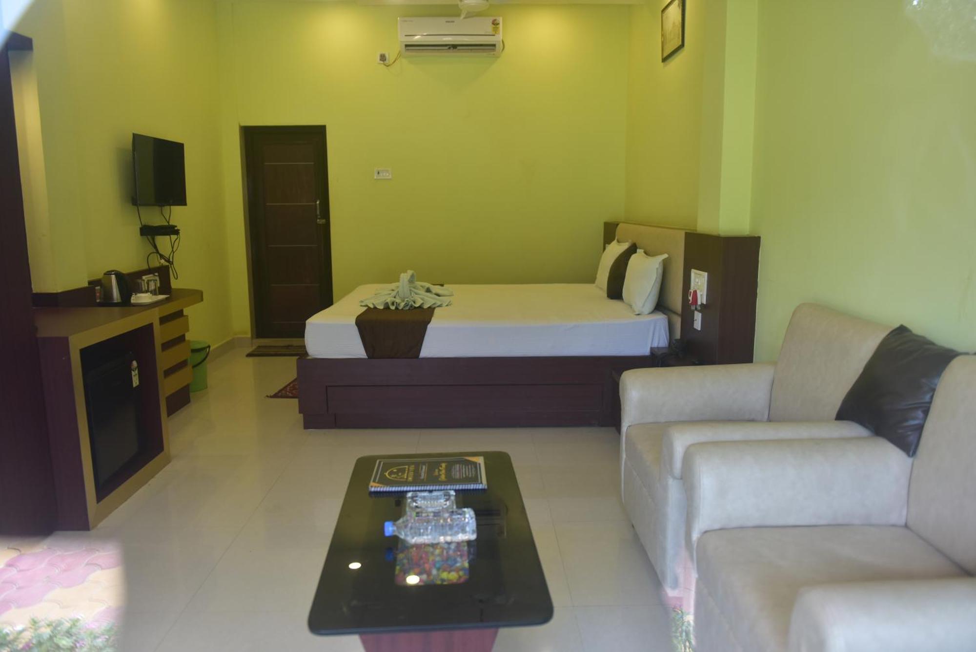 Golden View Resort And Restaurant Tajpur Екстер'єр фото