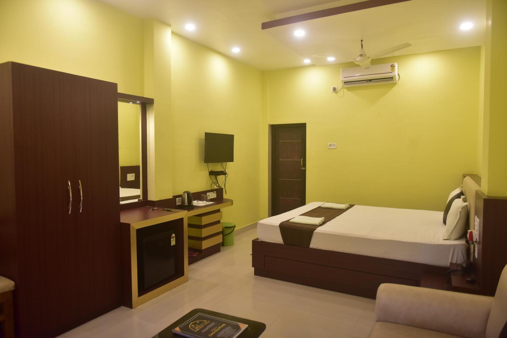 Golden View Resort And Restaurant Tajpur Екстер'єр фото
