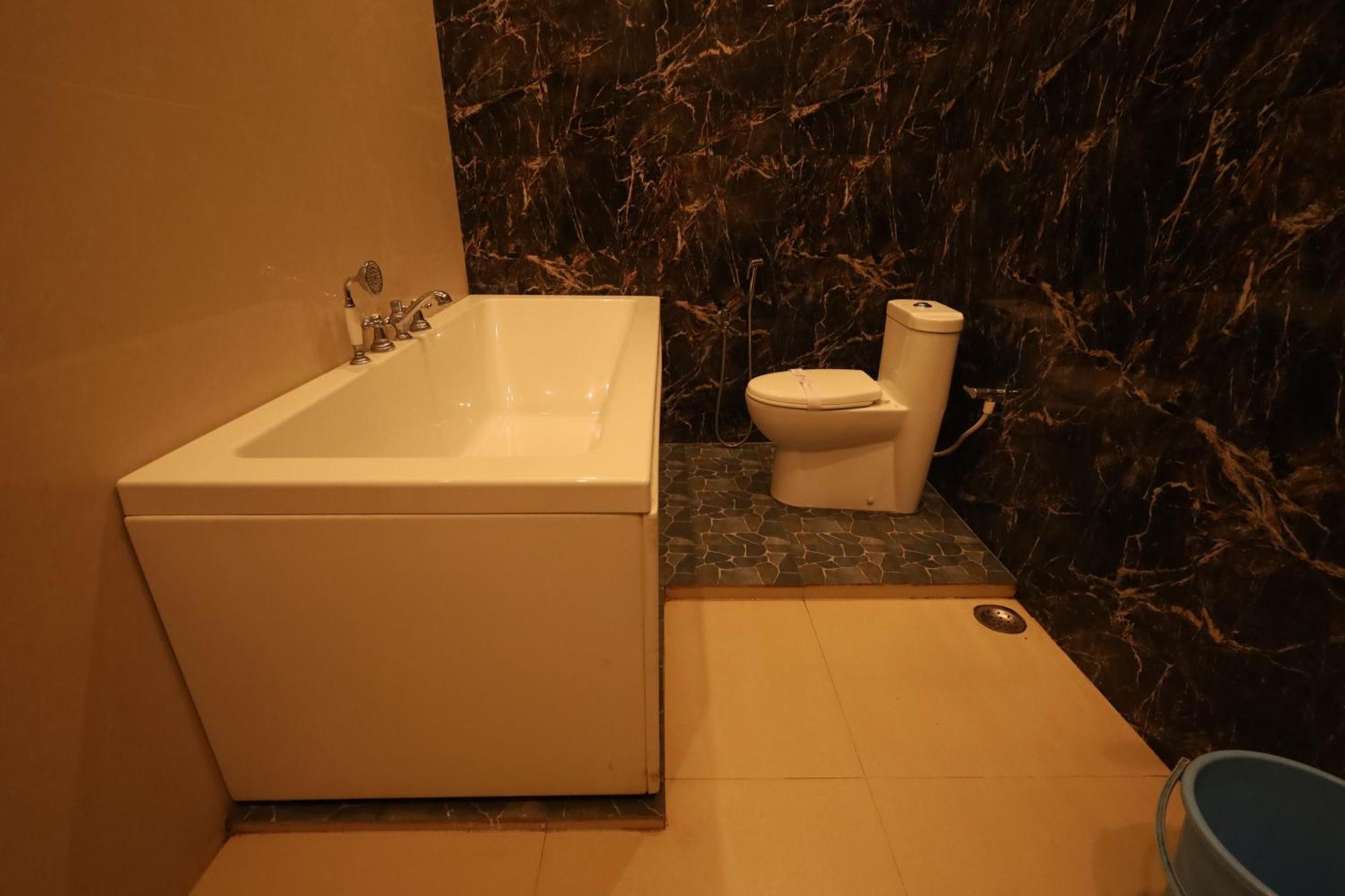 Golden View Resort And Restaurant Tajpur Екстер'єр фото